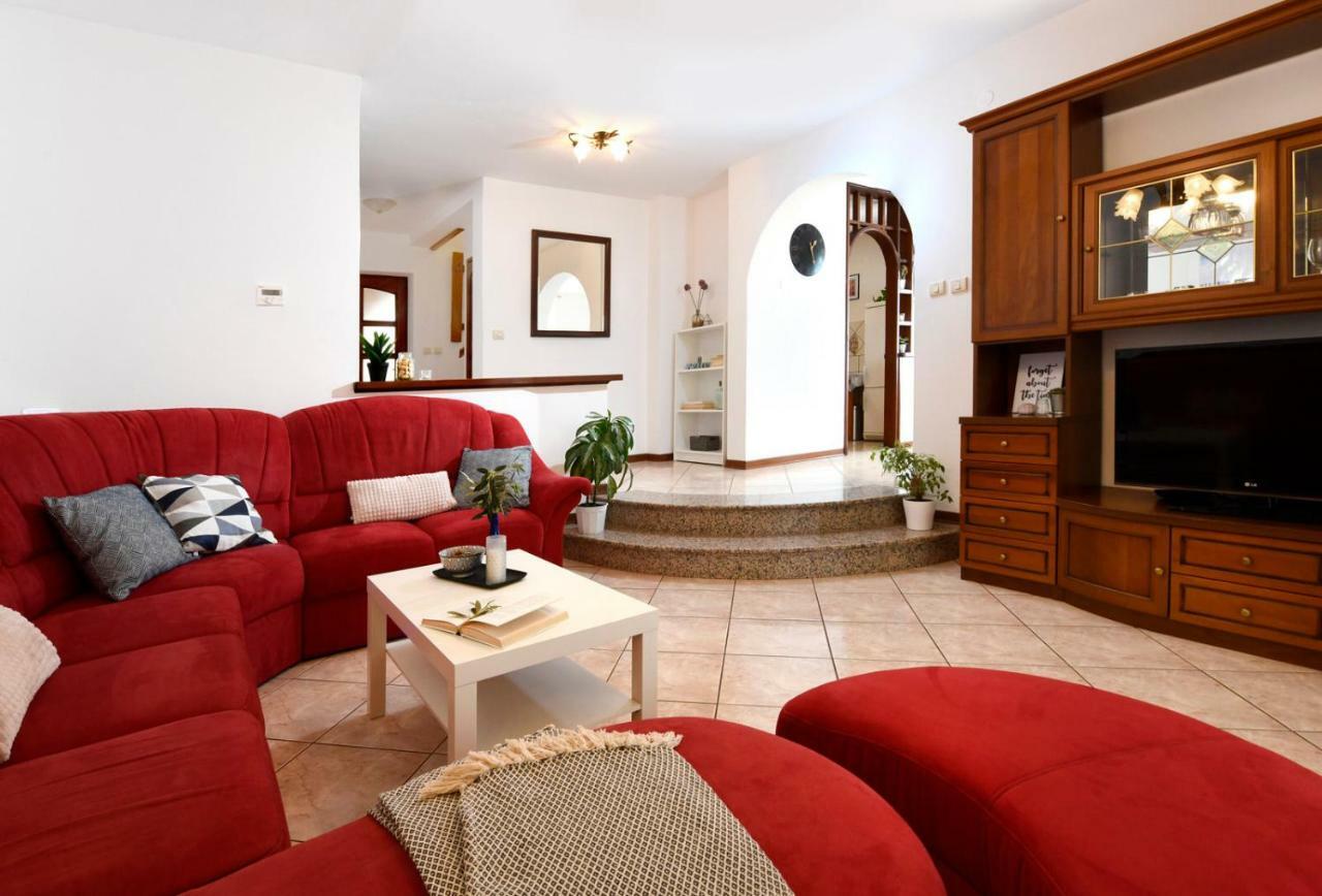 Villa Luna Poreč Buitenkant foto